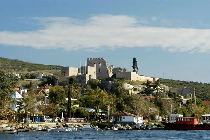 Kocaeli'den bir görünüm - Eskihisar Kalesi